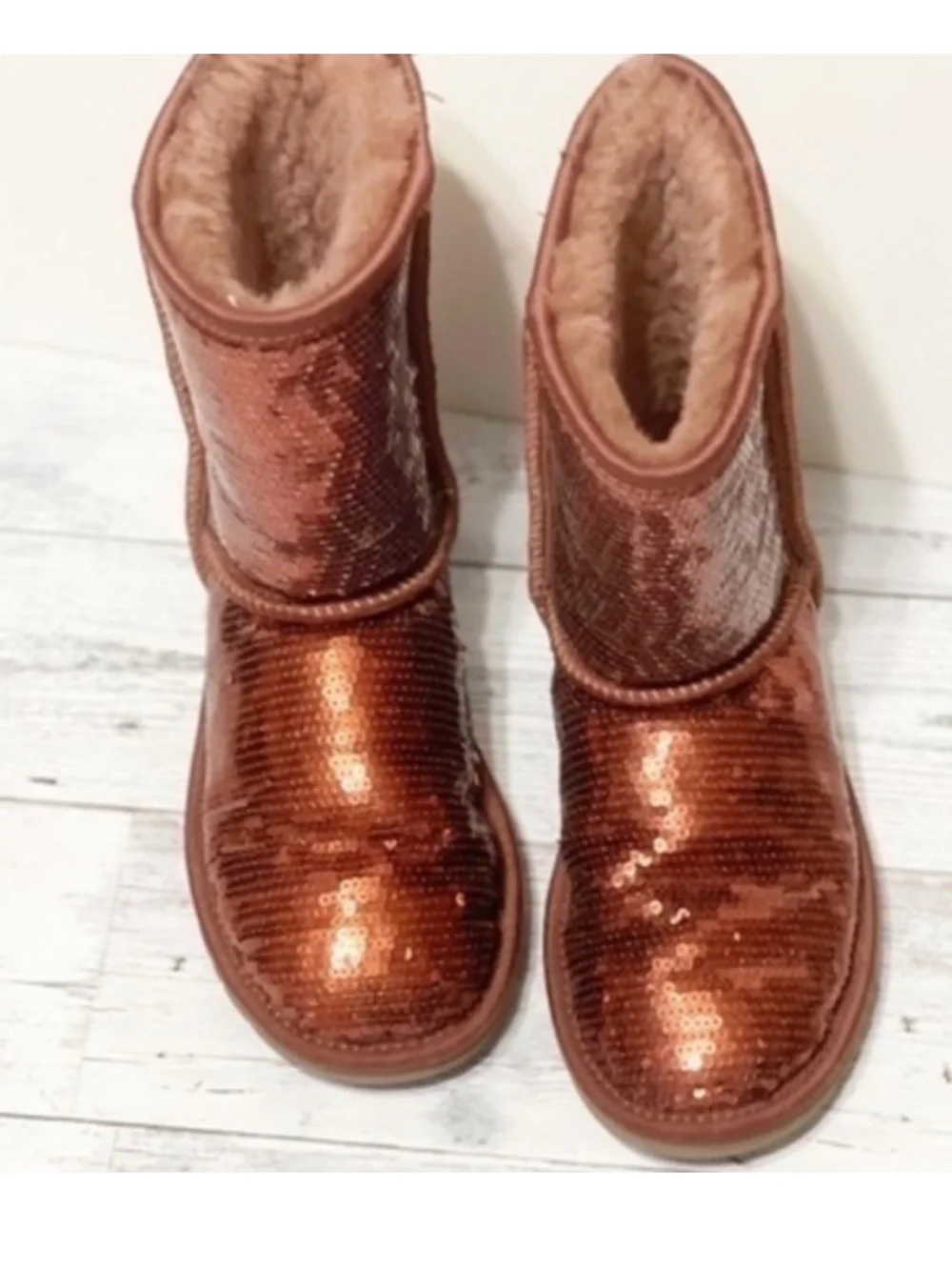 UGG Ugg Mid High Sequin Rust Color Boots Sz 6